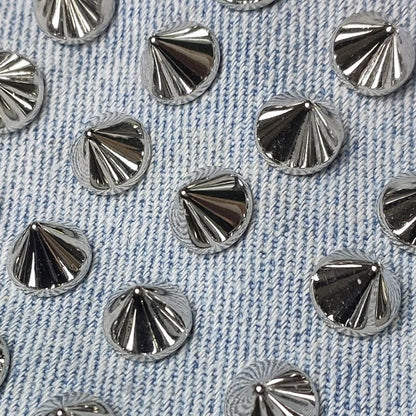 Women’s studded denim shorts, details view