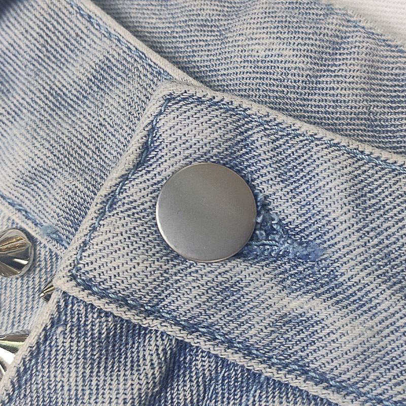 Women’s studded & rhinestone denim shorts, details view